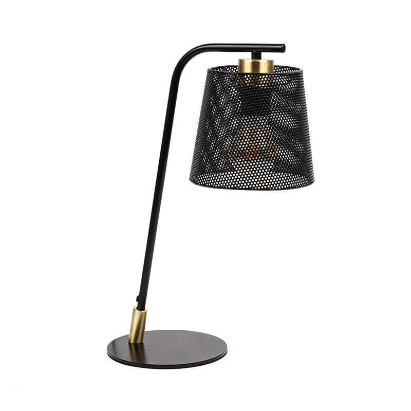 Nordic Metal Wrought Iron Table Lamp