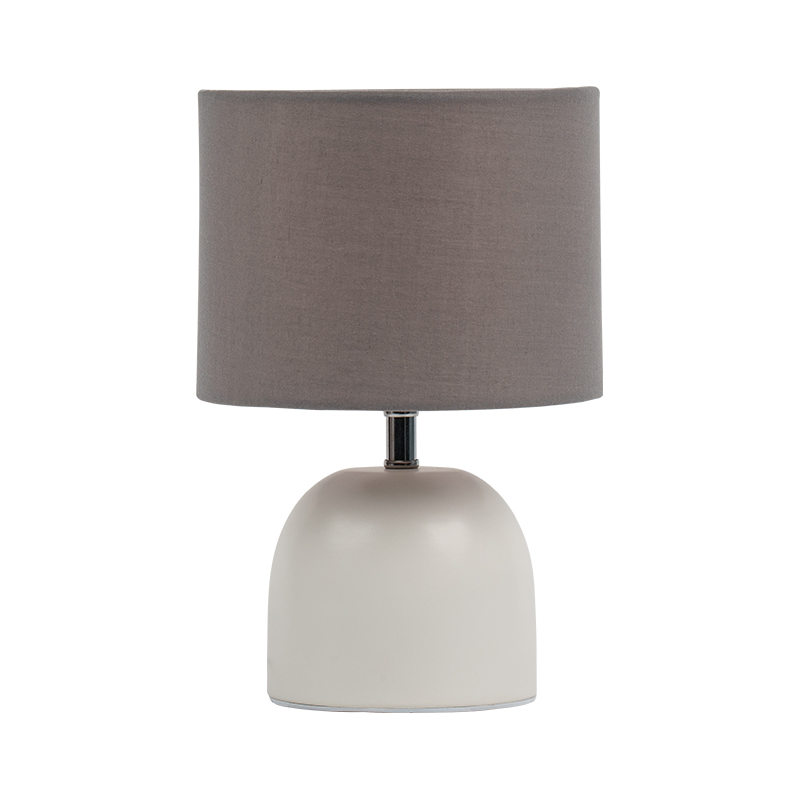 White vintage metal table lamp