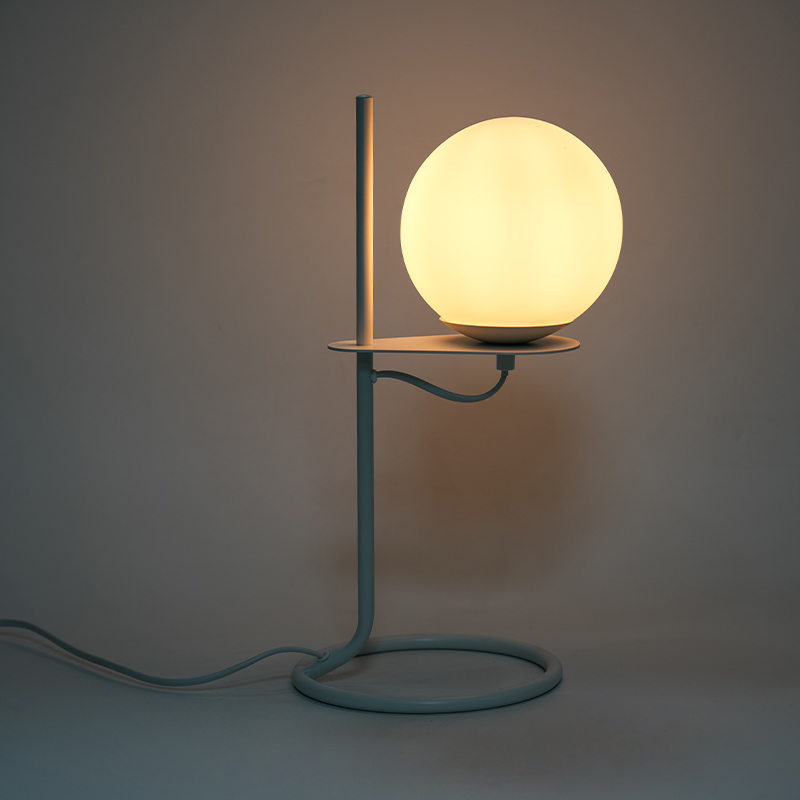 Simple Glass Ball Table Lamp