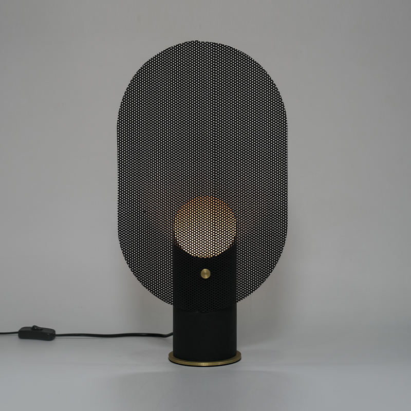 Grid Iron Table Lamp